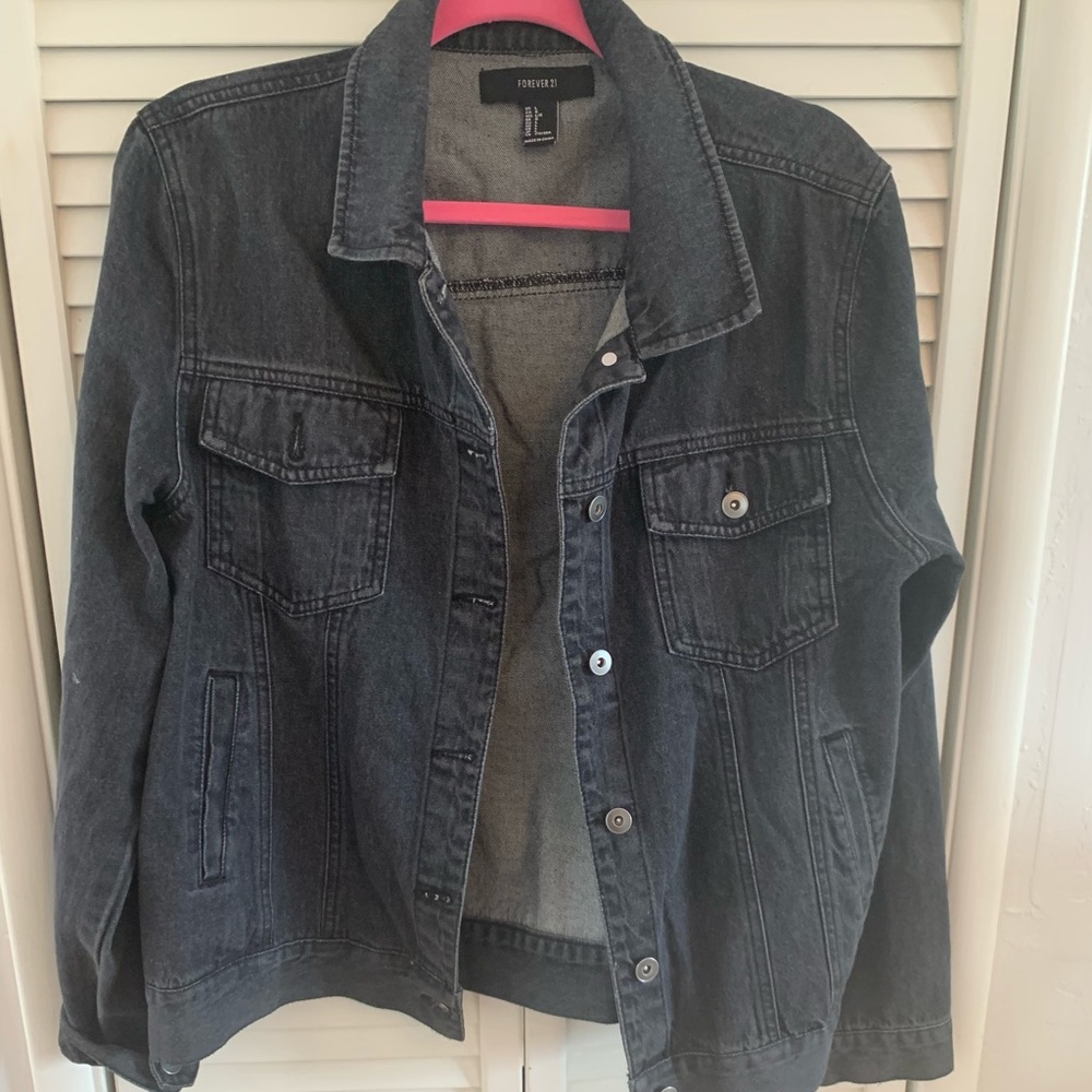 BLACK JEAN JACKET